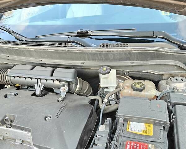 Коричневый Бьюик Envision, объемом двигателя 2.46 л и пробегом 141 тыс. км за 15000 $, фото 29 на Automoto.ua