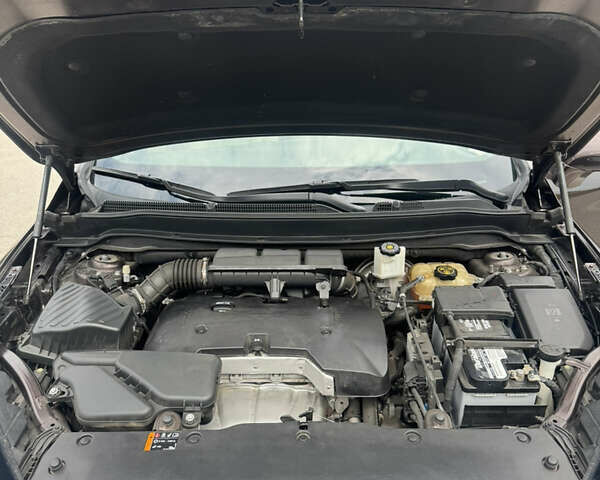 Коричневий Бьюік Envision, об'ємом двигуна 2.46 л та пробігом 43 тис. км за 18500 $, фото 30 на Automoto.ua