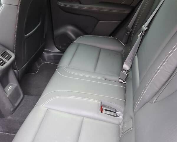 Красный Бьюик Envision, объемом двигателя 2 л и пробегом 4 тыс. км за 22900 $, фото 10 на Automoto.ua