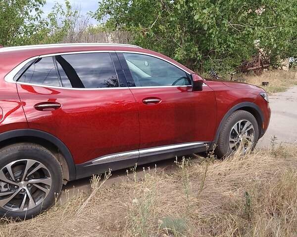 Красный Бьюик Envision, объемом двигателя 2 л и пробегом 4 тыс. км за 22900 $, фото 4 на Automoto.ua