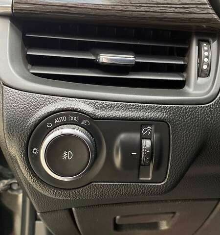 Бьюик Envision, объемом двигателя 2.5 л и пробегом 155 тыс. км за 14500 $, фото 21 на Automoto.ua