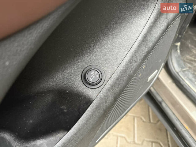 Бьюик Envision, объемом двигателя 2 л и пробегом 158 тыс. км за 10500 $, фото 26 на Automoto.ua