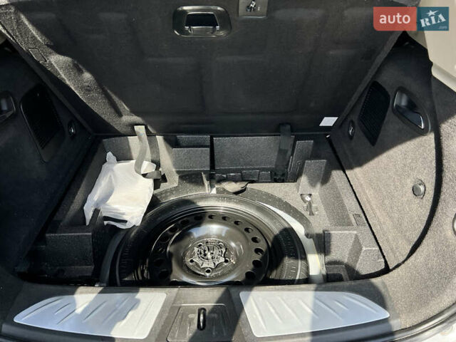 Бьюик Envision, объемом двигателя 2.46 л и пробегом 110 тыс. км за 14900 $, фото 24 на Automoto.ua