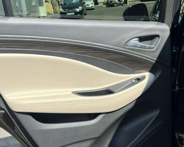 Бьюик Envision, объемом двигателя 2.5 л и пробегом 104 тыс. км за 15300 $, фото 19 на Automoto.ua