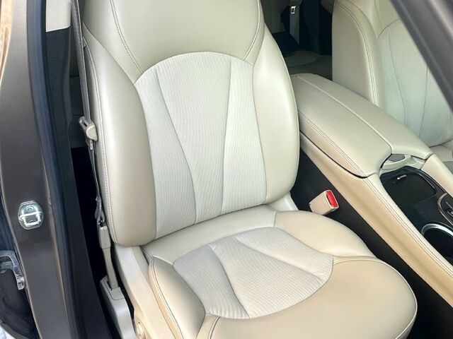 Серый Бьюик Envision, объемом двигателя 2.5 л и пробегом 165 тыс. км за 14000 $, фото 10 на Automoto.ua