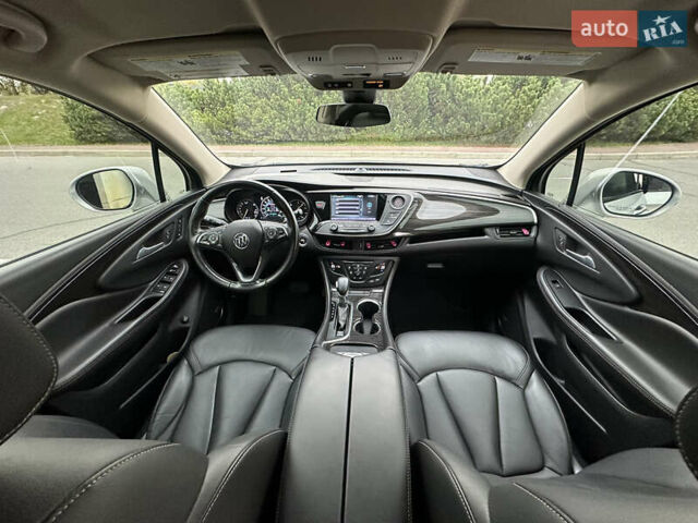 Серый Бьюик Envision, объемом двигателя 2 л и пробегом 92 тыс. км за 16499 $, фото 40 на Automoto.ua