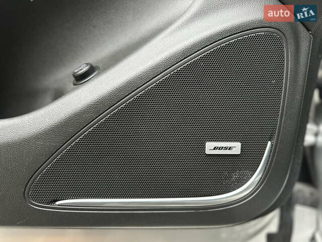 Серый Бьюик Envision, объемом двигателя 2 л и пробегом 92 тыс. км за 16499 $, фото 13 на Automoto.ua