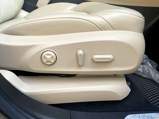 Серый Бьюик Envision, объемом двигателя 2.5 л и пробегом 165 тыс. км за 14000 $, фото 11 на Automoto.ua