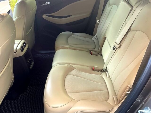 Серый Бьюик Envision, объемом двигателя 2.5 л и пробегом 165 тыс. км за 14000 $, фото 12 на Automoto.ua