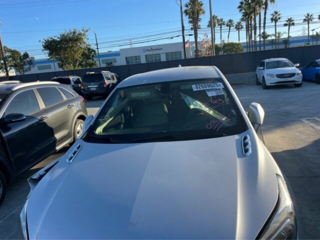 Серый Бьюик Envision, объемом двигателя 2.5 л и пробегом 59 тыс. км за 9200 $, фото 5 на Automoto.ua