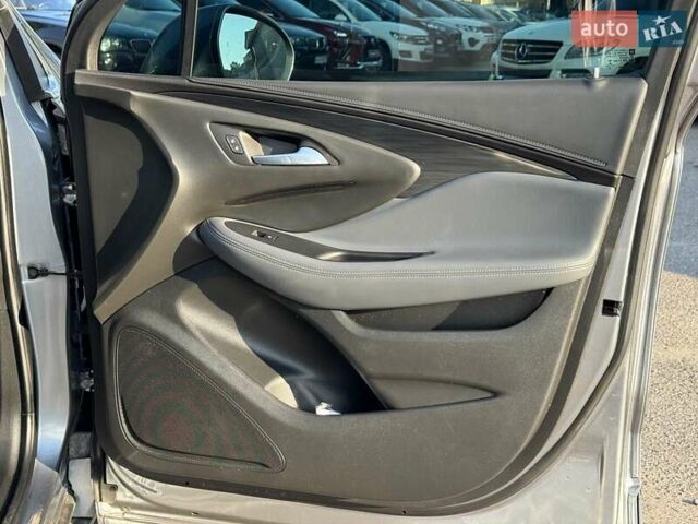 Серый Бьюик Envision, объемом двигателя 2.5 л и пробегом 39 тыс. км за 16390 $, фото 24 на Automoto.ua