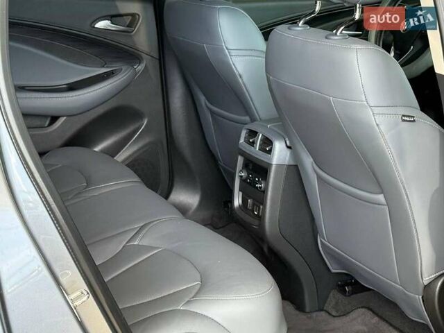 Серый Бьюик Envision, объемом двигателя 2.5 л и пробегом 62 тыс. км за 18990 $, фото 20 на Automoto.ua