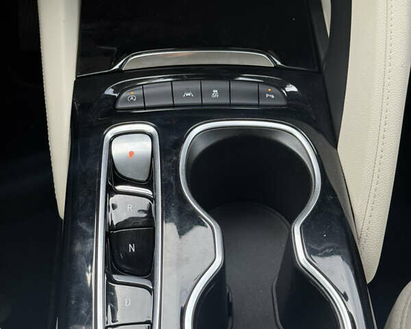 Синий Бьюик Envision, объемом двигателя 2 л и пробегом 99 тыс. км за 18200 $, фото 17 на Automoto.ua