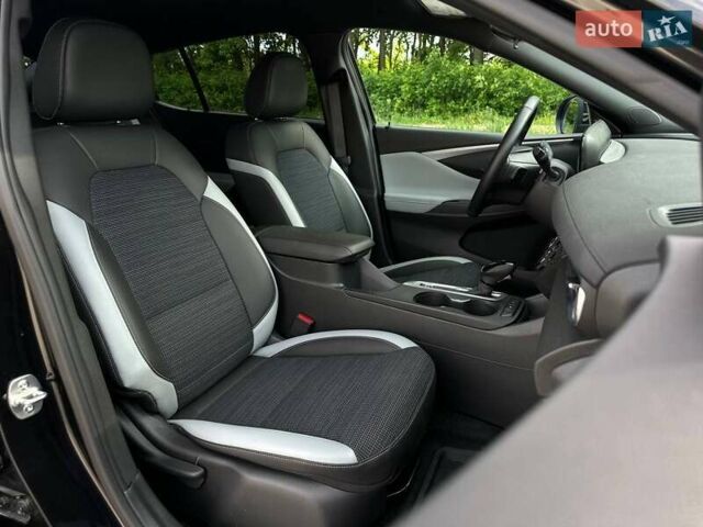 Черный Бьюик Envista, объемом двигателя 1.2 л и пробегом 4 тыс. км за 23500 $, фото 15 на Automoto.ua