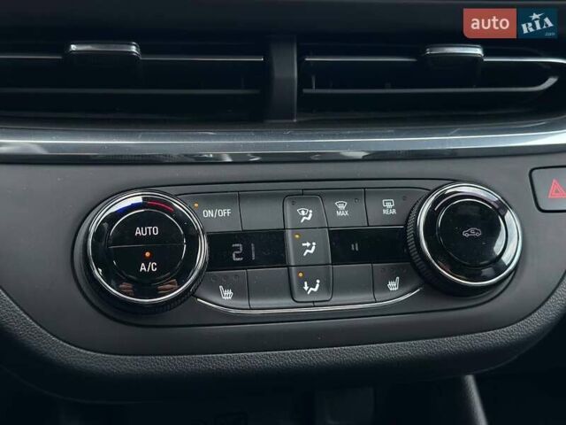 Черный Бьюик Envista, объемом двигателя 1.2 л и пробегом 4 тыс. км за 23500 $, фото 22 на Automoto.ua