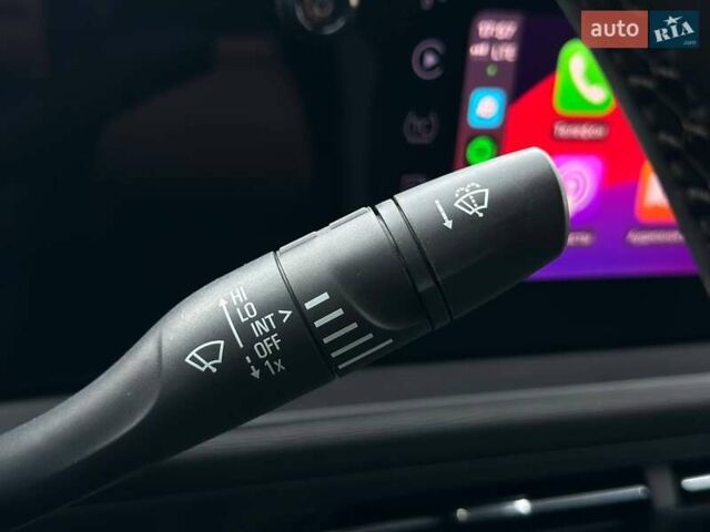 Черный Бьюик Envista, объемом двигателя 1.2 л и пробегом 4 тыс. км за 23500 $, фото 28 на Automoto.ua