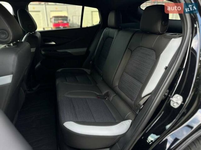 Черный Бьюик Envista, объемом двигателя 1.2 л и пробегом 4 тыс. км за 23500 $, фото 16 на Automoto.ua