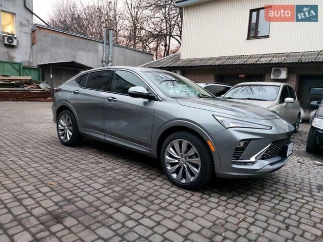 Серый Бьюик Envista, объемом двигателя 1.2 л и пробегом 1 тыс. км за 25555 $, фото 2 на Automoto.ua