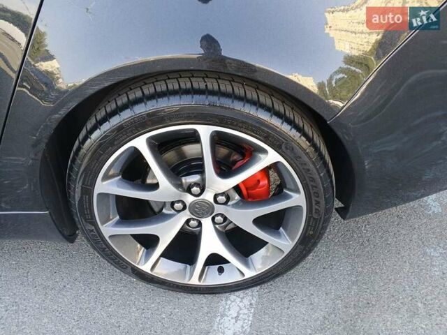 Чорний Бьюік Regal GS, об'ємом двигуна 2 л та пробігом 215 тис. км за 10500 $, фото 20 на Automoto.ua