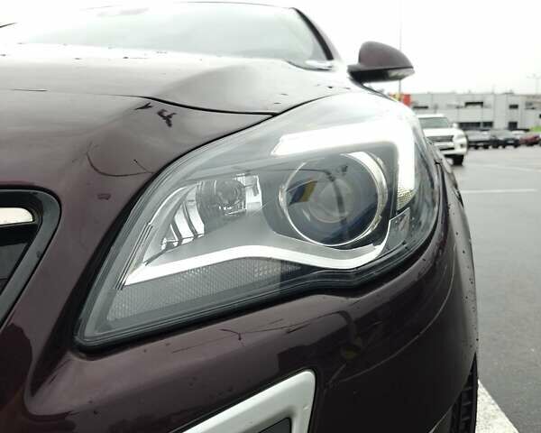 Красный Бьюик Regal GS, объемом двигателя 2 л и пробегом 75 тыс. км за 14499 $, фото 6 на Automoto.ua