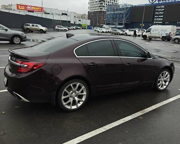 Красный Бьюик Regal GS, объемом двигателя 2 л и пробегом 75 тыс. км за 14499 $, фото 4 на Automoto.ua