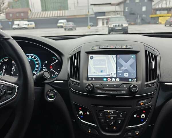 Красный Бьюик Regal GS, объемом двигателя 2 л и пробегом 75 тыс. км за 14499 $, фото 19 на Automoto.ua