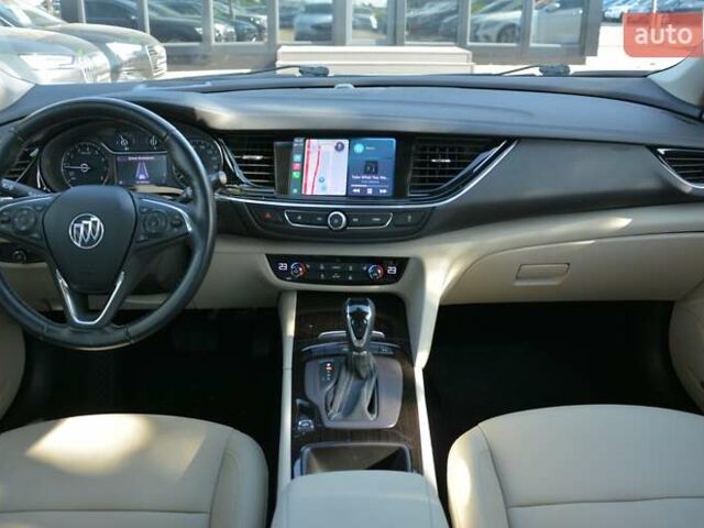 Белый Бьюик Regal TourX, объемом двигателя 2 л и пробегом 142 тыс. км за 17999 $, фото 29 на Automoto.ua