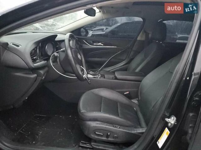 Чорний Бьюік Regal TourX, об'ємом двигуна 2 л та пробігом 119 тис. км за 3000 $, фото 6 на Automoto.ua