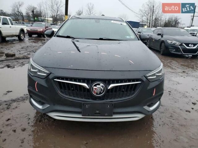 Чорний Бьюік Regal TourX, об'ємом двигуна 2 л та пробігом 119 тис. км за 3000 $, фото 4 на Automoto.ua