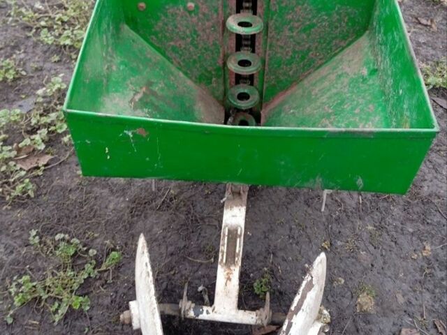 Булат Інша, об'ємом двигуна 1 л та пробігом 177 тис. км за 2145 $, фото 2 на Automoto.ua