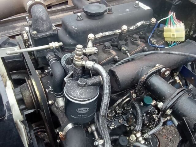 Булат Другая, объемом двигателя 1.6 л и пробегом 400 тыс. км за 3350 $, фото 7 на Automoto.ua