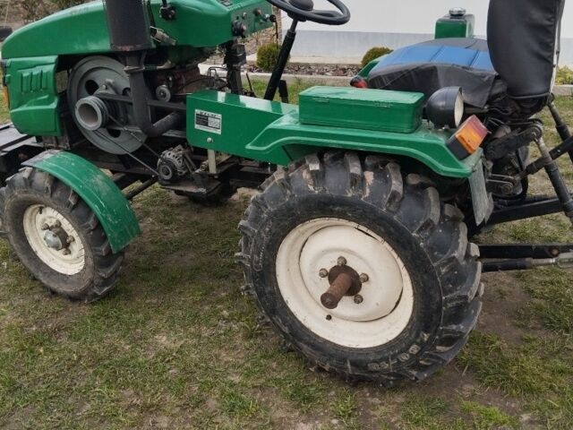 Булат Другая, объемом двигателя 0.9 л и пробегом 296 тыс. км за 3100 $, фото 10 на Automoto.ua