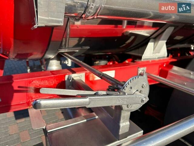 Бург БПО 2003 в Виннице на Automoto.ua Красный Бург БПО, объемом двигателя 0 л и пробегом 100 тыс. км за 30482 $, фото 16 на Automoto.ua