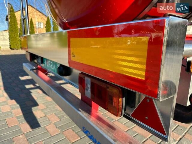 Бург БПО 2003 в Виннице на Automoto.ua Красный Бург БПО, объемом двигателя 0 л и пробегом 100 тыс. км за 30482 $, фото 18 на Automoto.ua