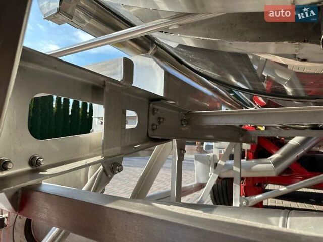 Бург БПО 2003 в Виннице на Automoto.ua Красный Бург БПО, объемом двигателя 0 л и пробегом 100 тыс. км за 30482 $, фото 28 на Automoto.ua