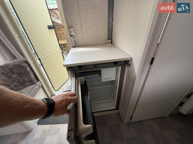 Желтый Бюрстнер 5302, объемом двигателя 0 л и пробегом 50 тыс. км за 5600 $, фото 18 на Automoto.ua