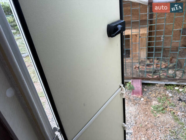 Желтый Бюрстнер 5302, объемом двигателя 0 л и пробегом 50 тыс. км за 5600 $, фото 29 на Automoto.ua