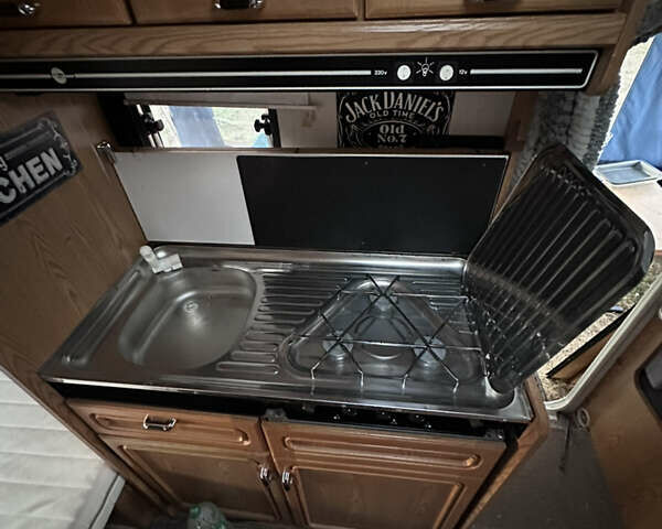 Бежевый Бюрстнер Сити, объемом двигателя 0 л и пробегом 0 тыс. км за 9000 $, фото 5 на Automoto.ua