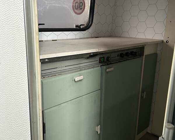 Білий Бюрстнер Холідей, об'ємом двигуна 0 л та пробігом 15 тис. км за 4500 $, фото 4 на Automoto.ua