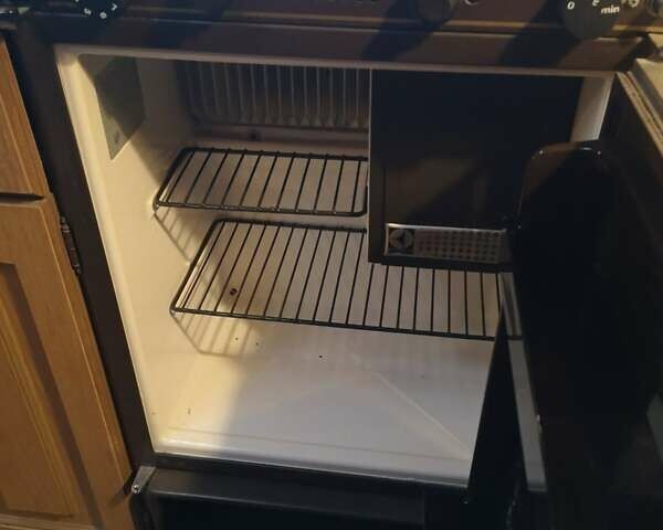 Серый Бюрстнер ЛЮКС, объемом двигателя 0 л и пробегом 0 тыс. км за 4200 $, фото 7 на Automoto.ua