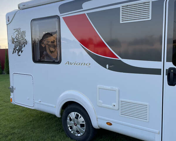 Білий Бюрстнер Aviano, об'ємом двигуна 2.3 л та пробігом 30 тис. км за 93000 $, фото 24 на Automoto.ua