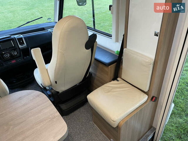 Білий Бюрстнер Aviano, об'ємом двигуна 2.3 л та пробігом 30 тис. км за 93000 $, фото 89 на Automoto.ua