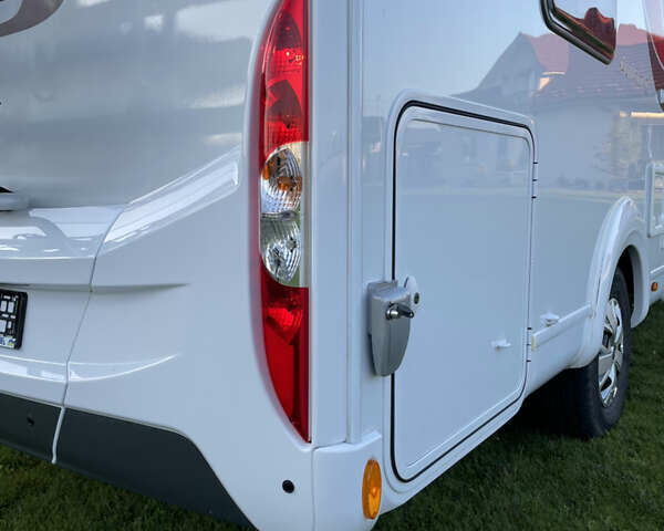 Білий Бюрстнер Aviano, об'ємом двигуна 2.3 л та пробігом 30 тис. км за 93000 $, фото 18 на Automoto.ua