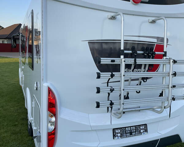 Білий Бюрстнер Aviano, об'ємом двигуна 2.3 л та пробігом 30 тис. км за 93000 $, фото 15 на Automoto.ua