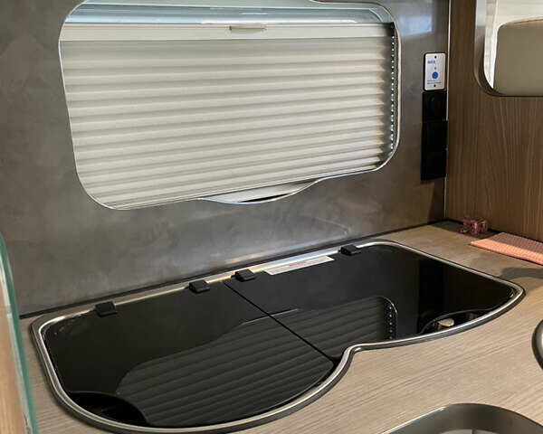 Білий Бюрстнер Aviano, об'ємом двигуна 2.3 л та пробігом 30 тис. км за 93000 $, фото 69 на Automoto.ua