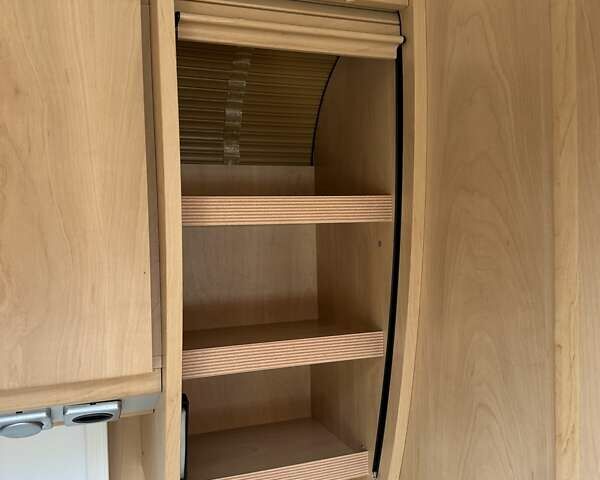 Белый Бюрстнер Ventana, объемом двигателя 0 л и пробегом 2 тыс. км за 7700 $, фото 63 на Automoto.ua
