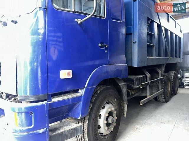 Синий КАМК 3250, объемом двигателя 8.9 л и пробегом 330 тыс. км за 22500 $, фото 1 на Automoto.ua