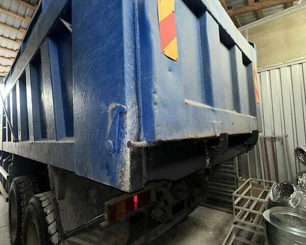 Синий КАМК 3250, объемом двигателя 8.9 л и пробегом 330 тыс. км за 22500 $, фото 3 на Automoto.ua