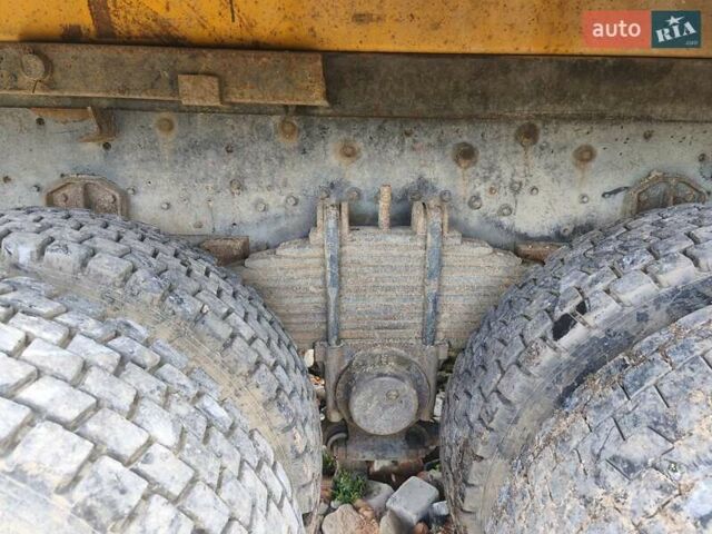 Помаранчевий КАМК 3250, об'ємом двигуна 8.9 л та пробігом 107 тис. км за 20000 $, фото 7 на Automoto.ua