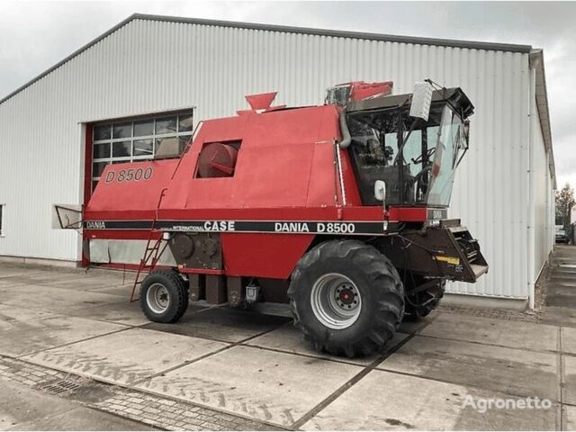 Красный CASE IH 1680, объемом двигателя 0 л и пробегом 10 тыс. км за 15789 $, фото 1 на Automoto.ua